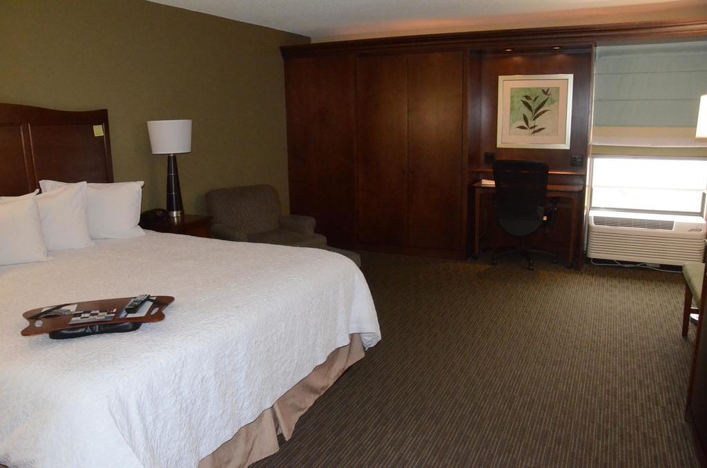 Hampton Inn Abingdon Exterior foto